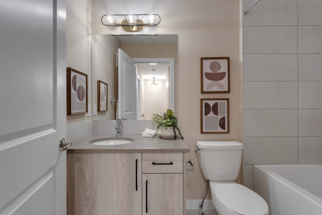 Cobblestone Creek 28